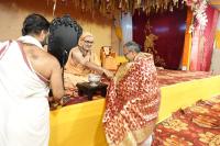 HH Swamiji honours distinguished guests and Yatra organisers (27.03.2025)